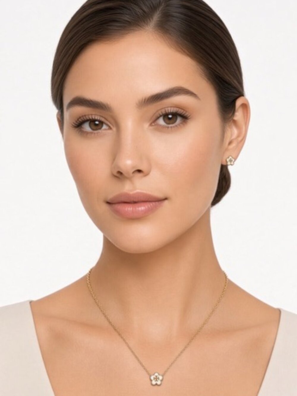 NWT Tory Burch Forget Me Not Clover MOP Stud Earrings and Pendant Necklace Set